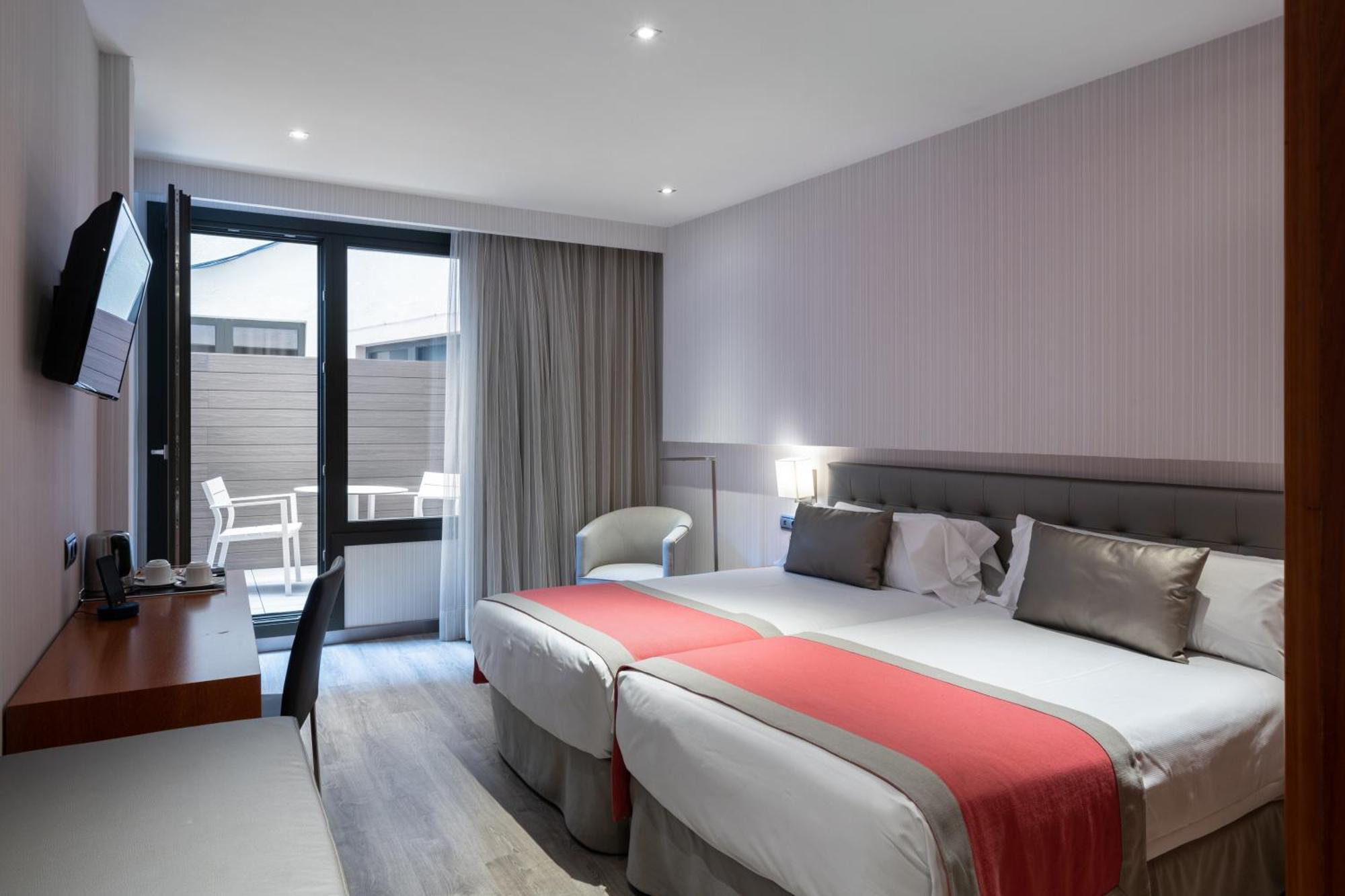 Premium Double Room with Terrace,1706511135:JPEG