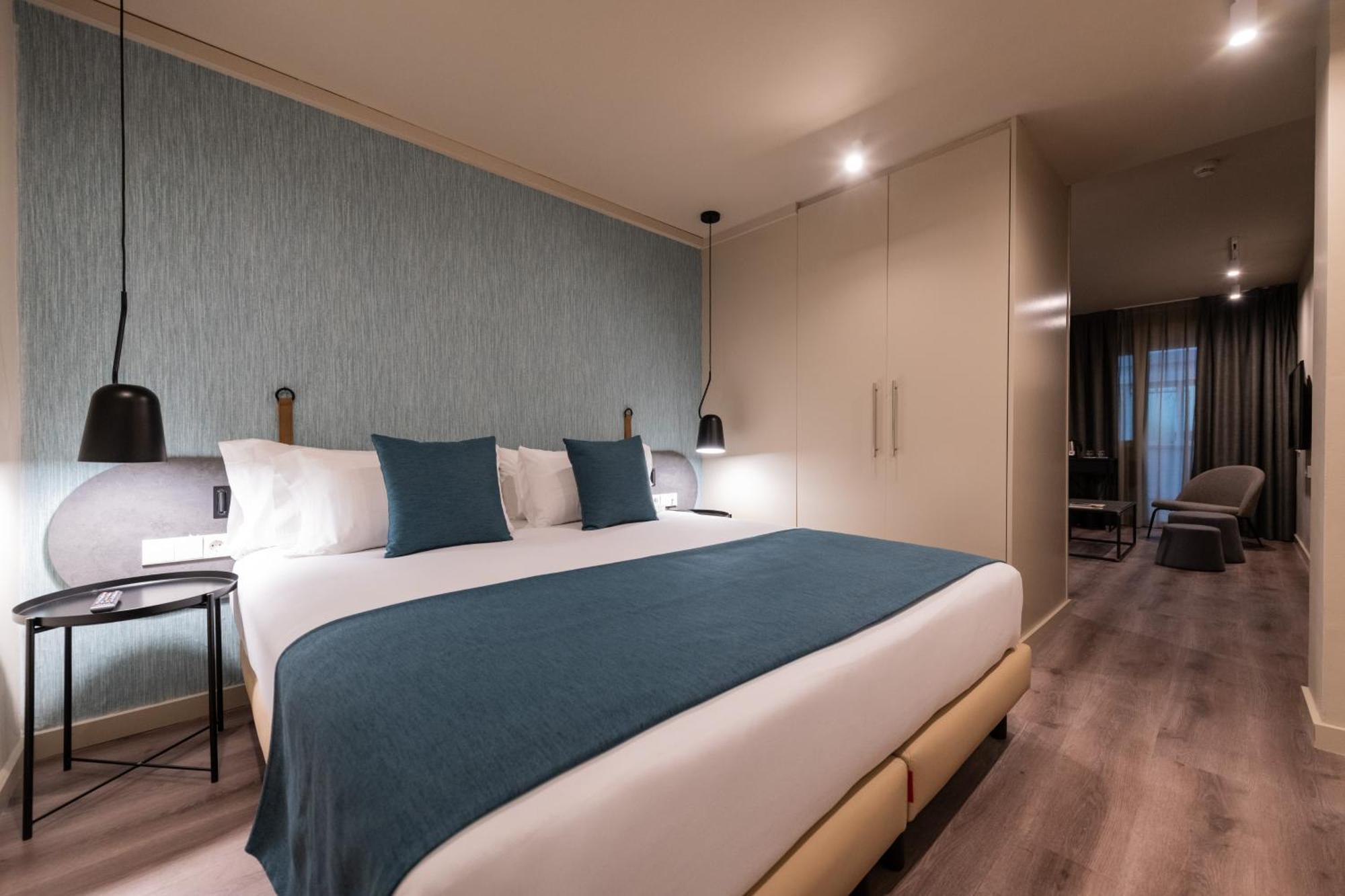 Double or Twin Room,1278873319:JPEG