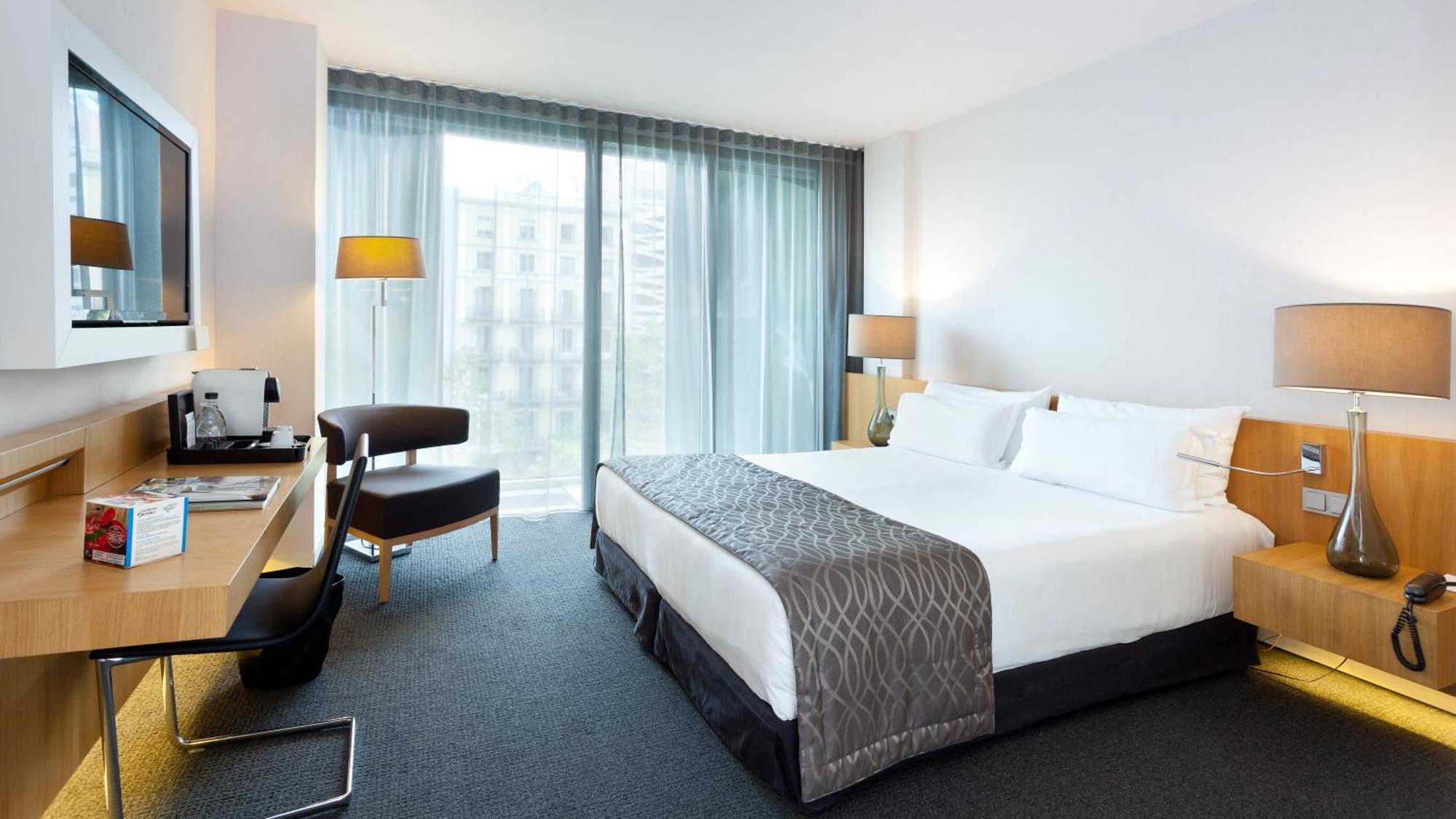 Superior Double Room City View