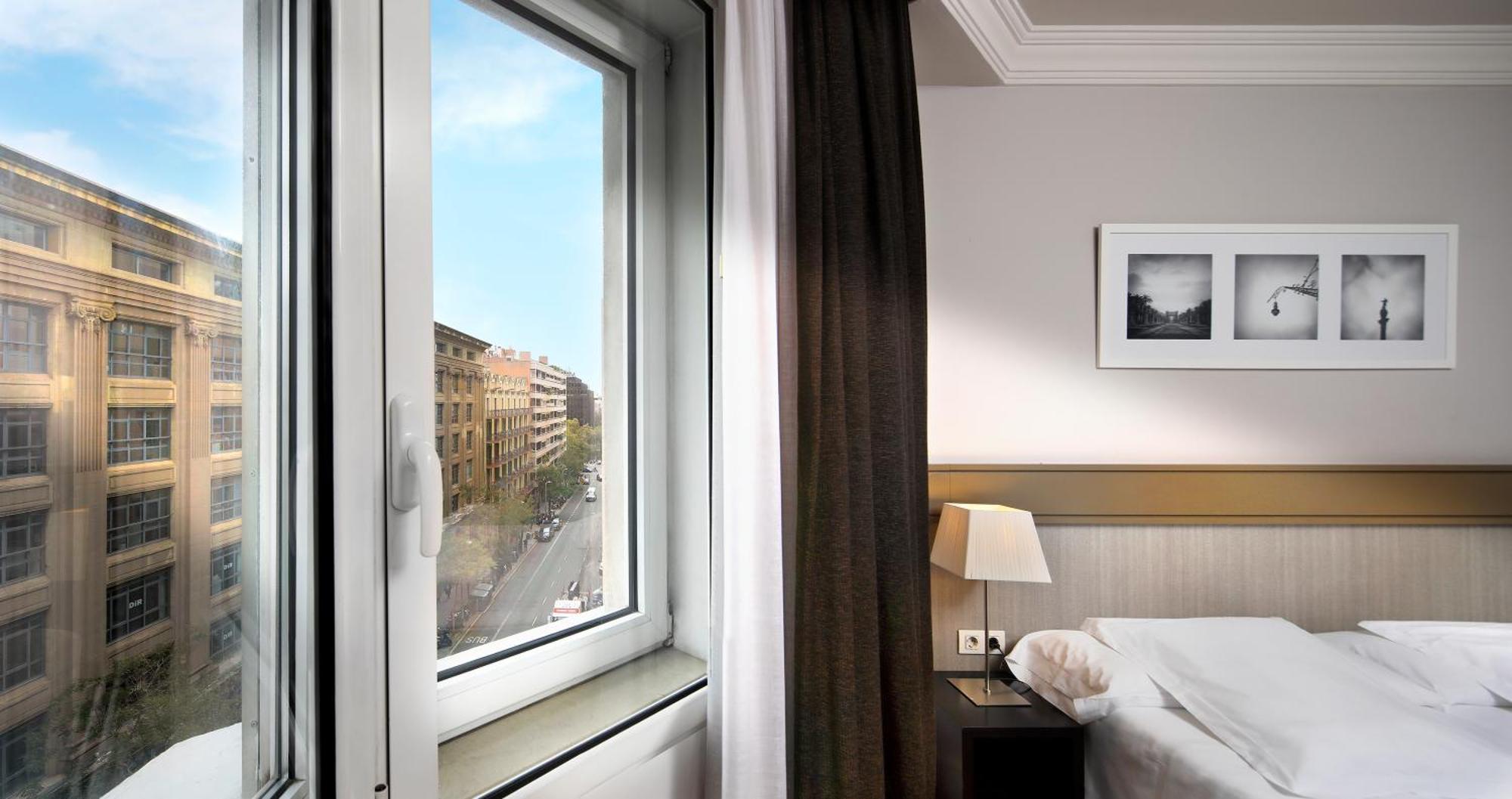 Double or Twin Room City View,693120231:JPEG