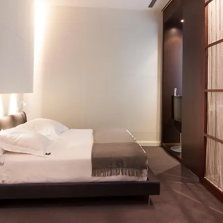 Sixtytwo Hotel-2