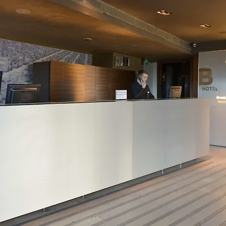 B Hotel-2