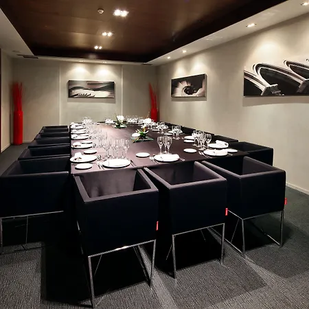 Olivia Plaza Hotel-3